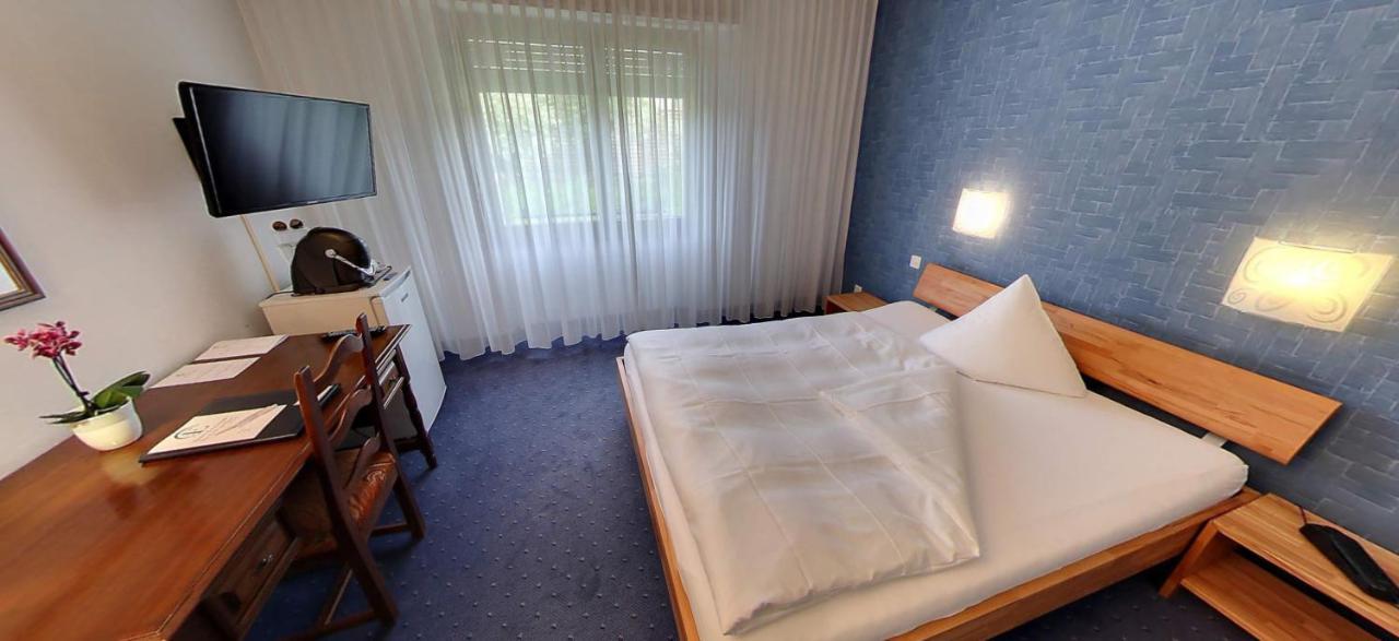 Hotel Eremitage Arlesheim Exterior photo